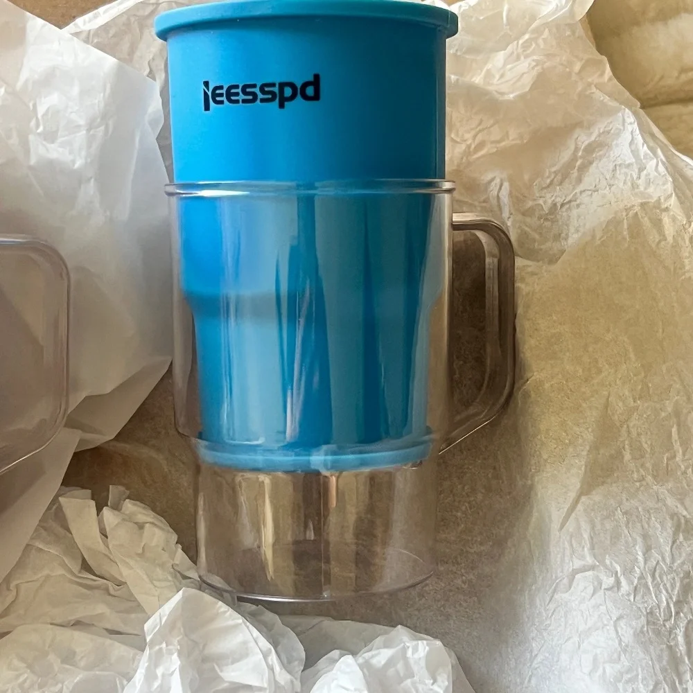 Bundle 2 Ieesspd BPA Free Silicone ,Vintage Style Tumblers,  Leak-Resistant